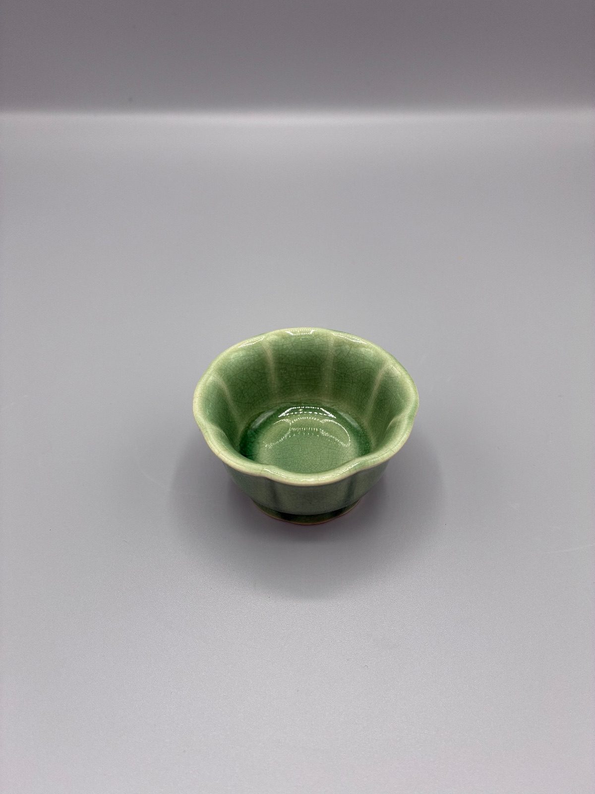 小鉢　緑　花型（2枚目）