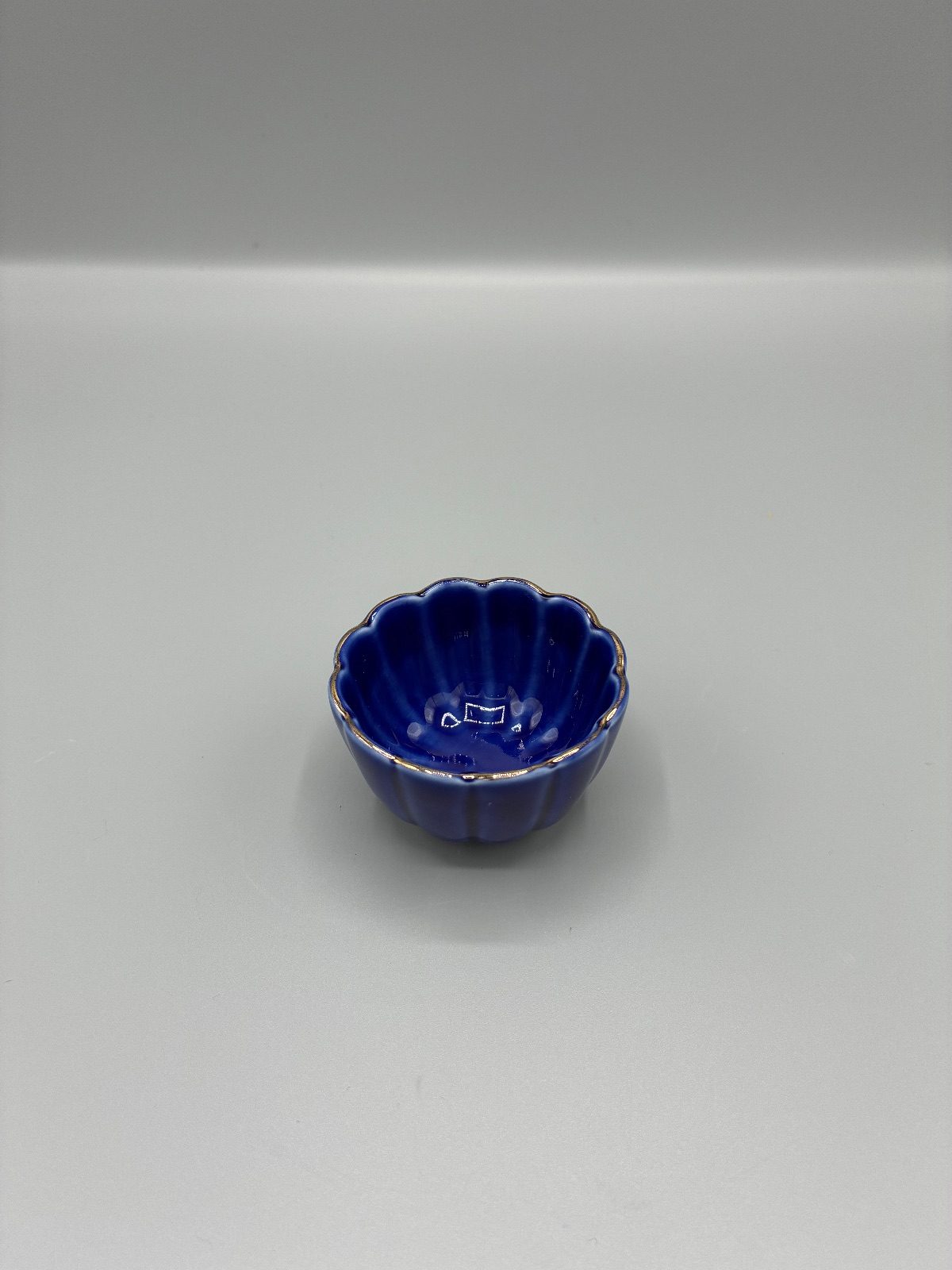 小鉢　青　菊　金縁　足付き（2枚目）